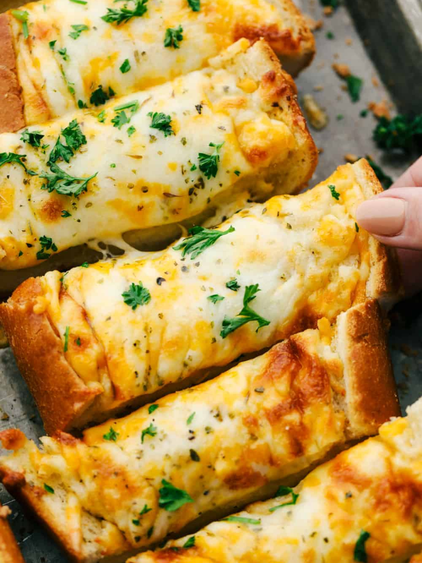 cheese garlic bread by royal oven