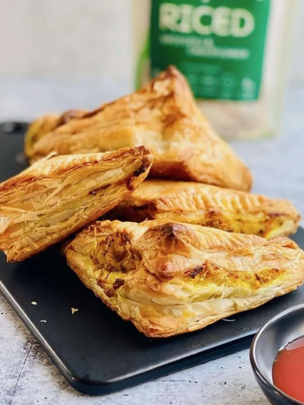 veg puff by bakers hub